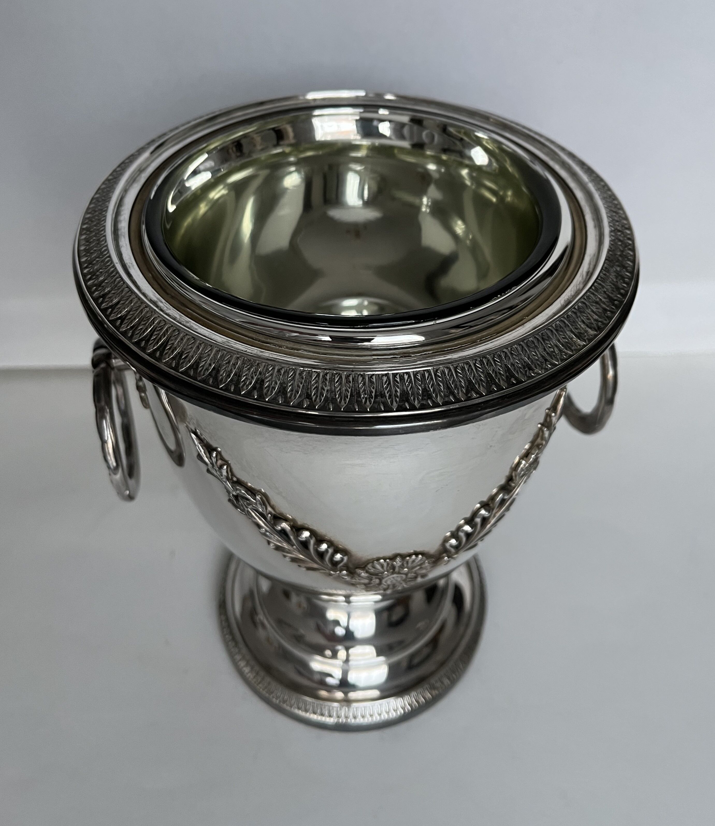 Silver metal ice bucket