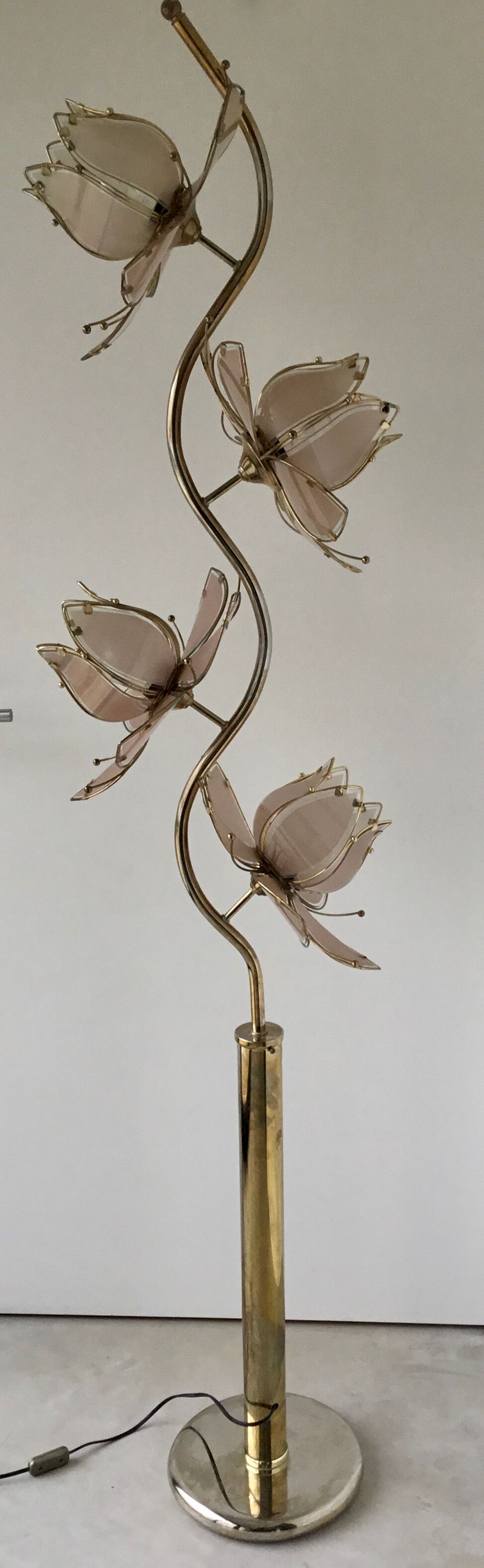 Hollywood Regency Lotus Flower Floor Lamp, Italian Design 1970s