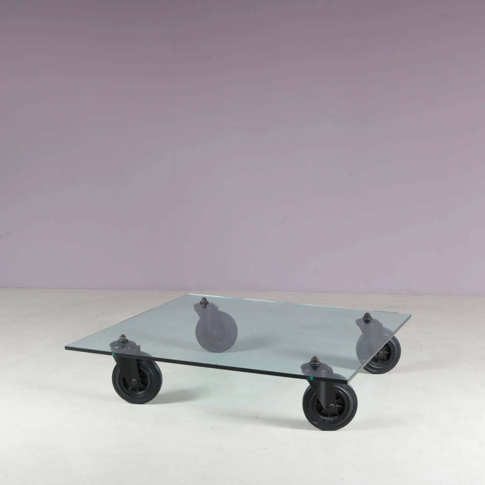 Coffee table "Table with Wheels" from the 1980s by Gae Aulenti for Fontana Arte, Italy.