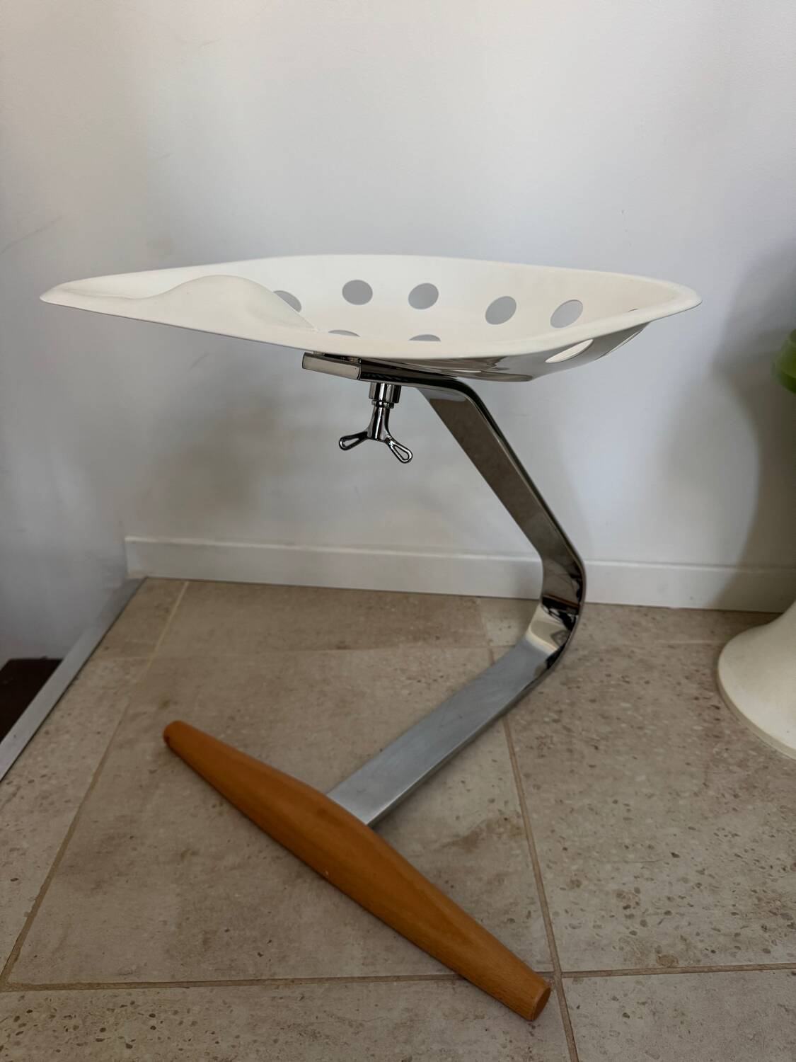 Zanotta Mezzadro Stool