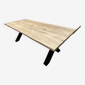 Table en chene massif et pieds métal noir X - 220 x 100 cm