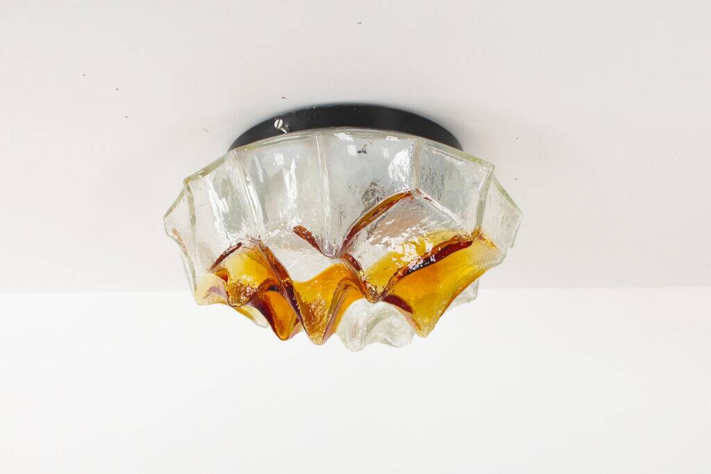 Plafonnier en verre de Murano de taille moyenne par AV Mazzega