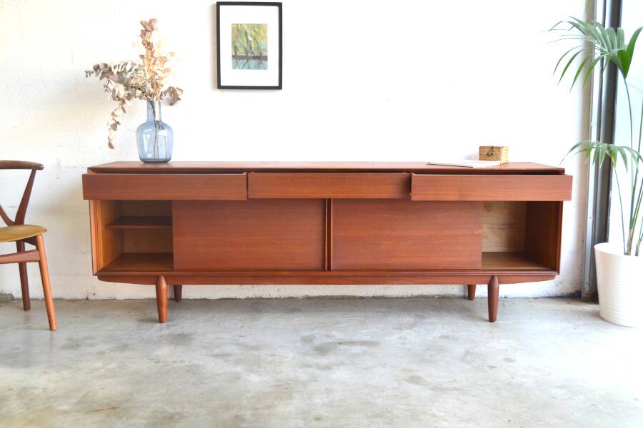 Vintage Scandinavian teak sideboard by Younger * 213 cm *
