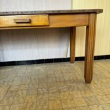 Farm table