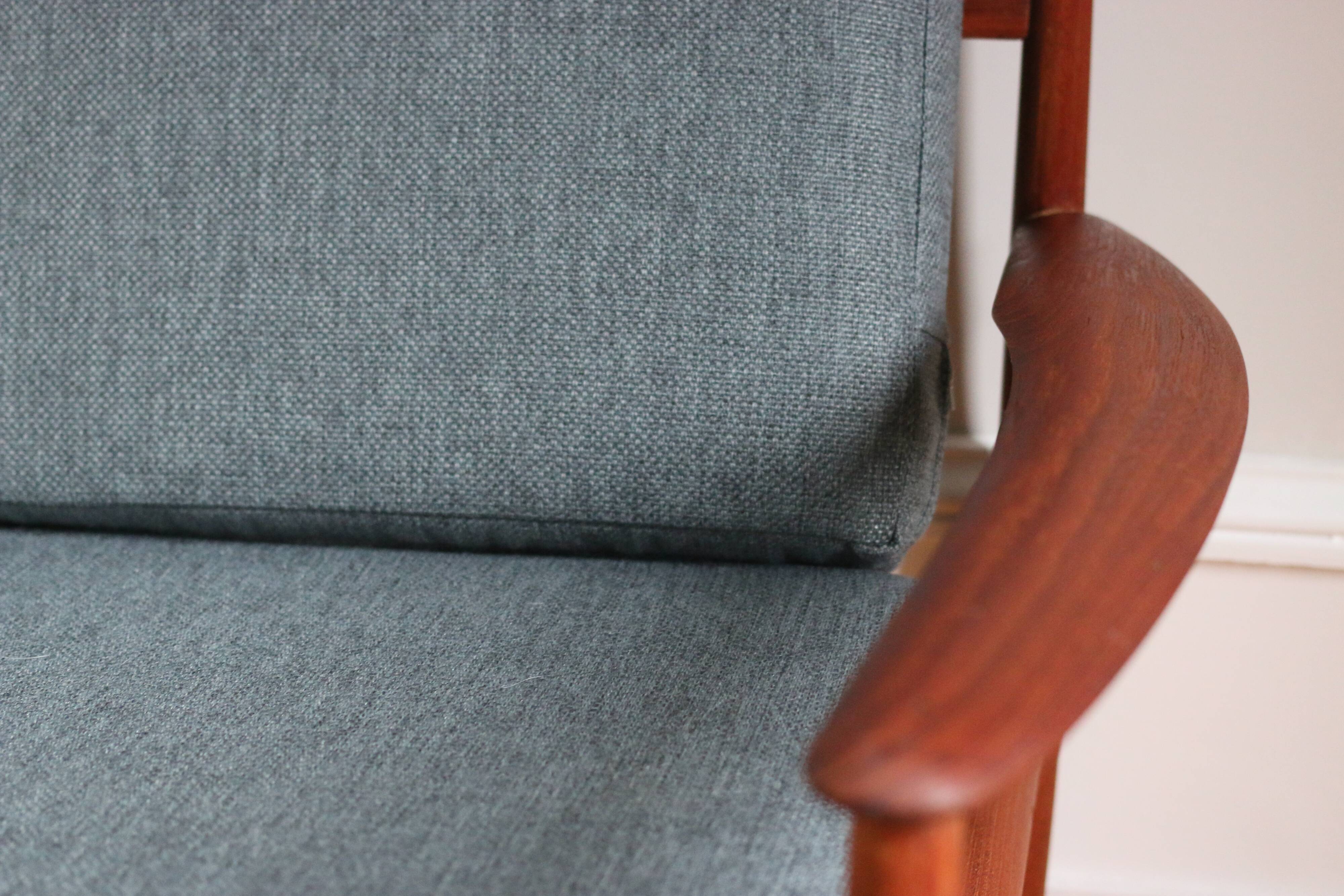 Scandinavian teak bench by Grete Jalk