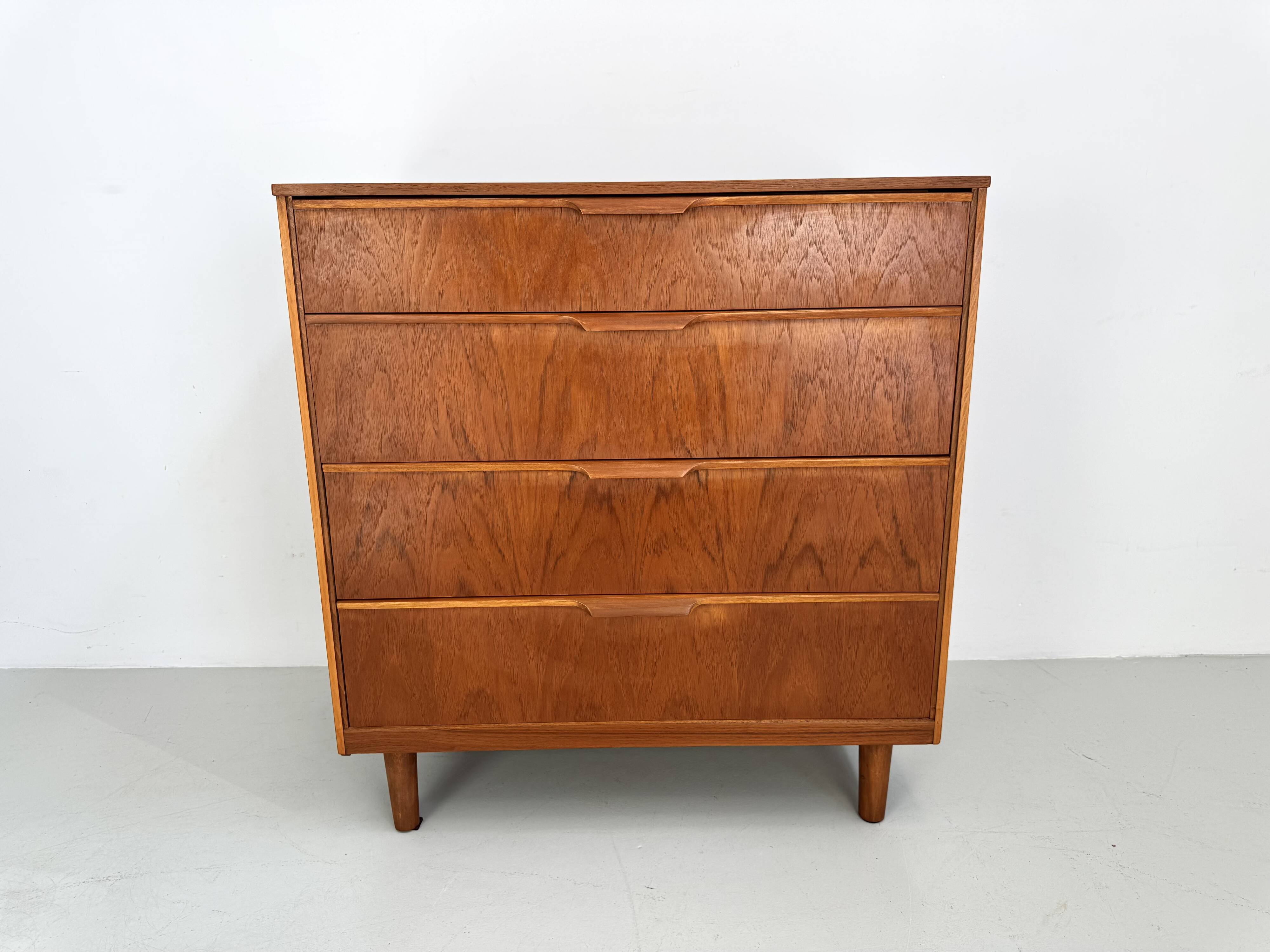 Vintage chest of drawers from Austinsuite, designed by Frank Guille, 1960s.
