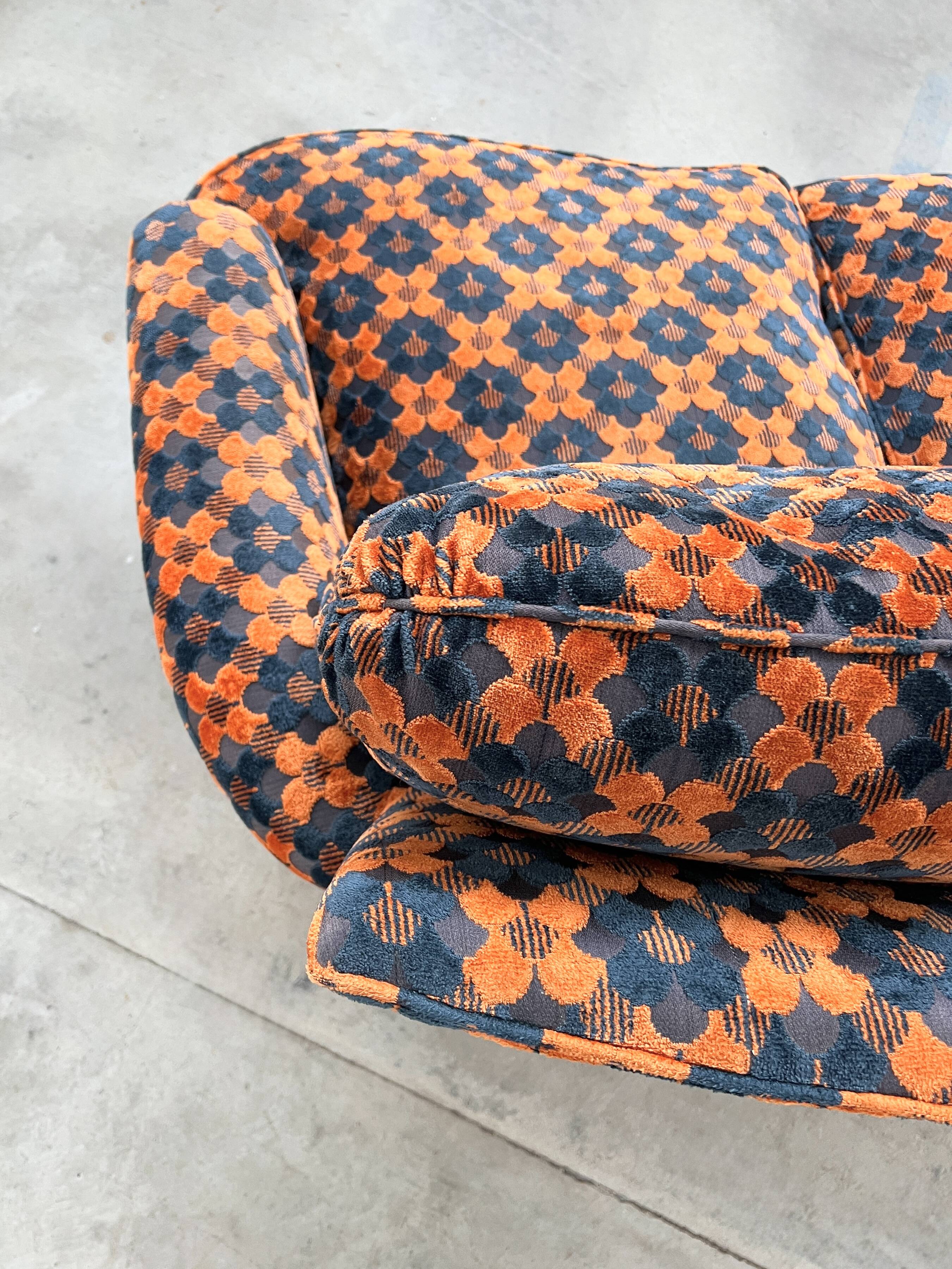 "Maximalist" 3-Seater Sofa 70s – Carved Velvet & Feathers