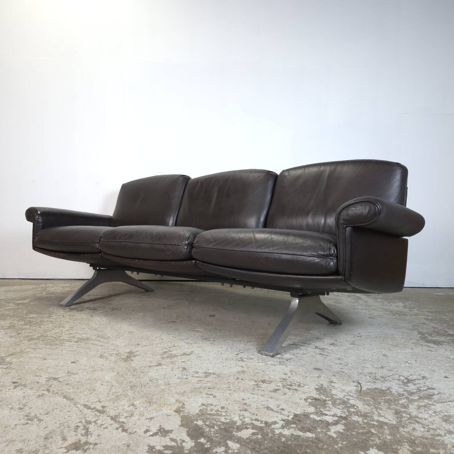 De Sede DS-31 vintage 1960s design leather 3-seater sofa