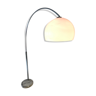 Marble arch lamp