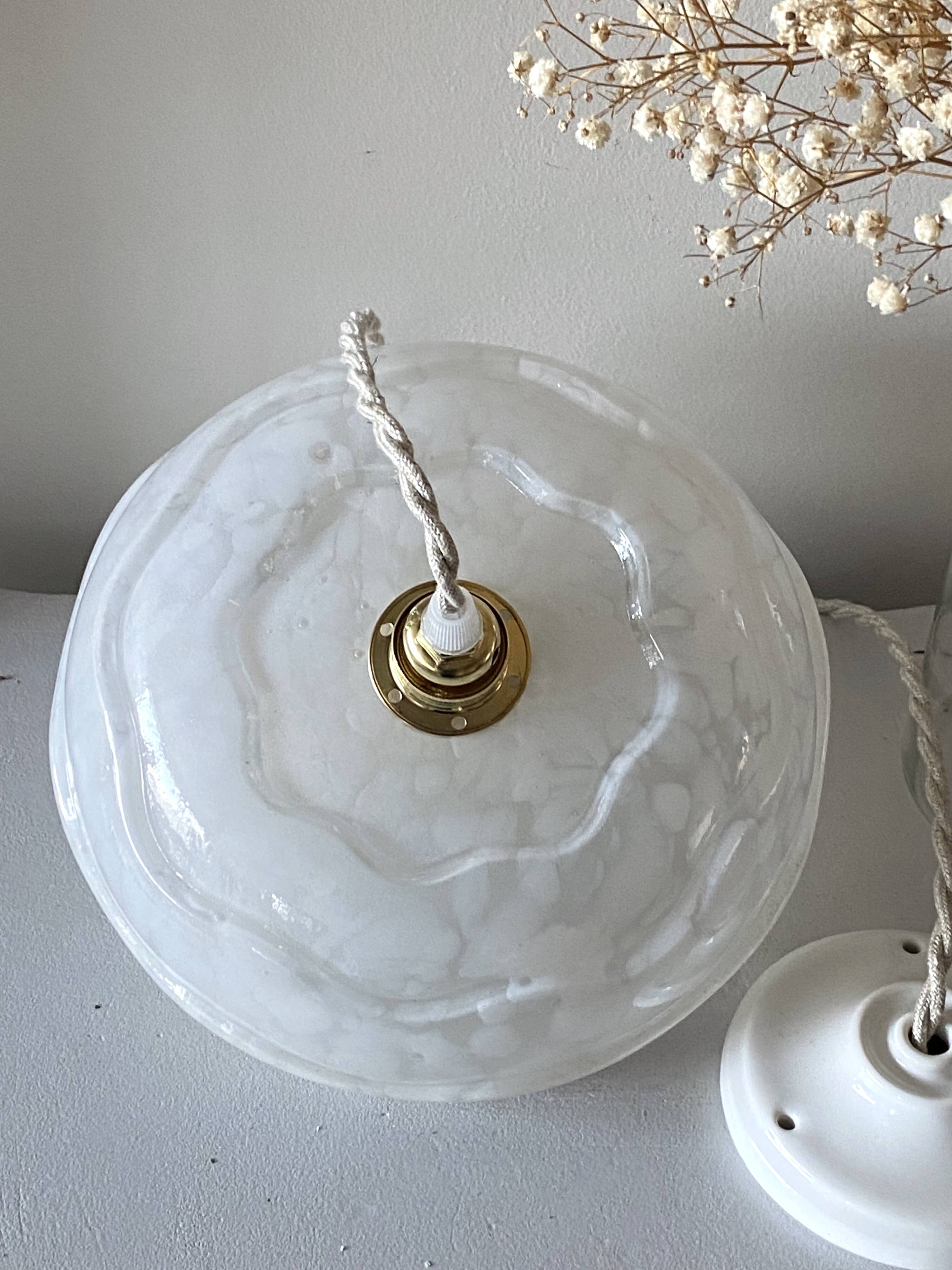 Suspension verre de Clichy blanc