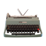 Typewriter olivetti lettera 32