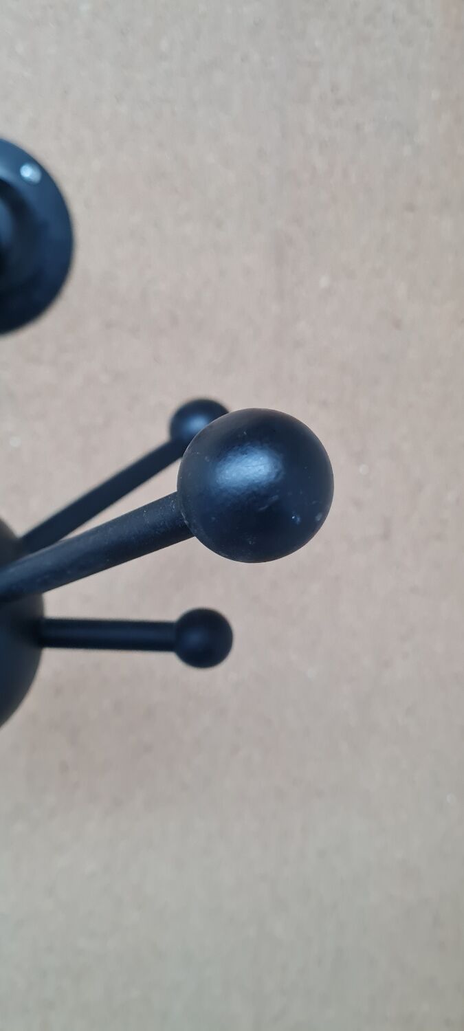 Wall coat rack sputnik