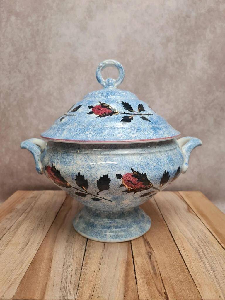 Antique Gien soup tureen with blue thistle decoration, ironstone.