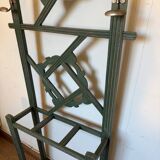Porte manteau vestiaire art déco en bois patiné vert