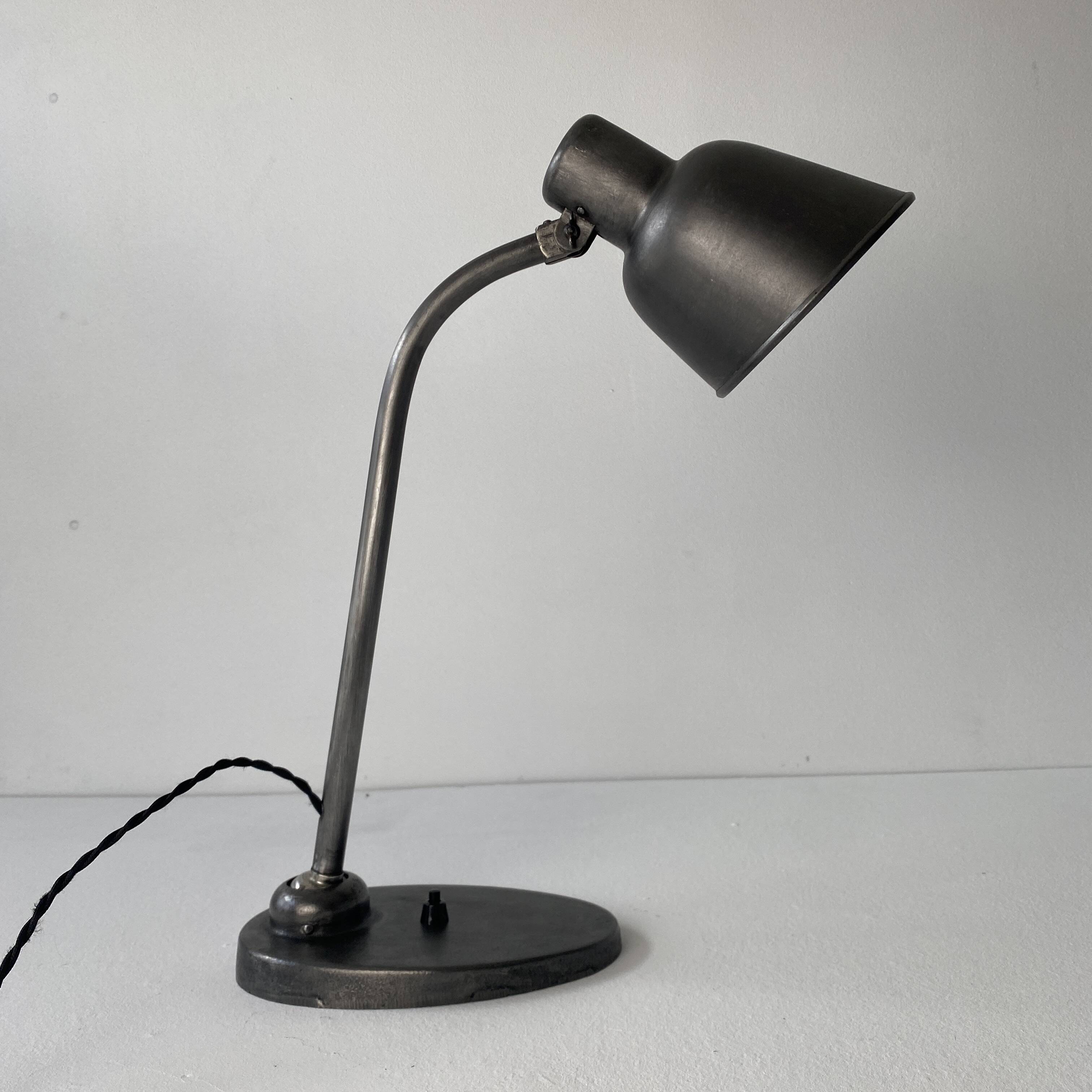 Old bauhaus desk lamp "bur" model 2700