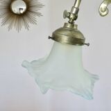 Art nouveau lamp in bronze and frosted glass tulip