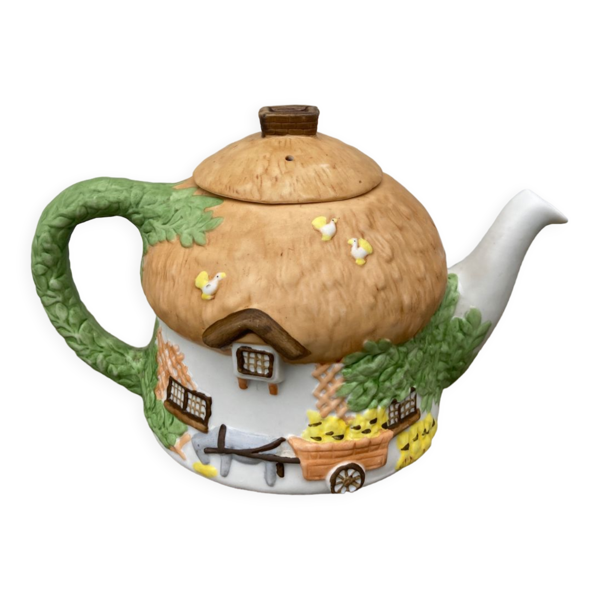 Homemade English teapot in glazed porcelain and Staffordshire biscuit - Christopher Wren cottages slip