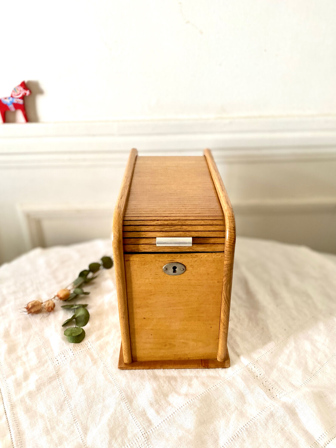 Wooden index card box vintage curtain file