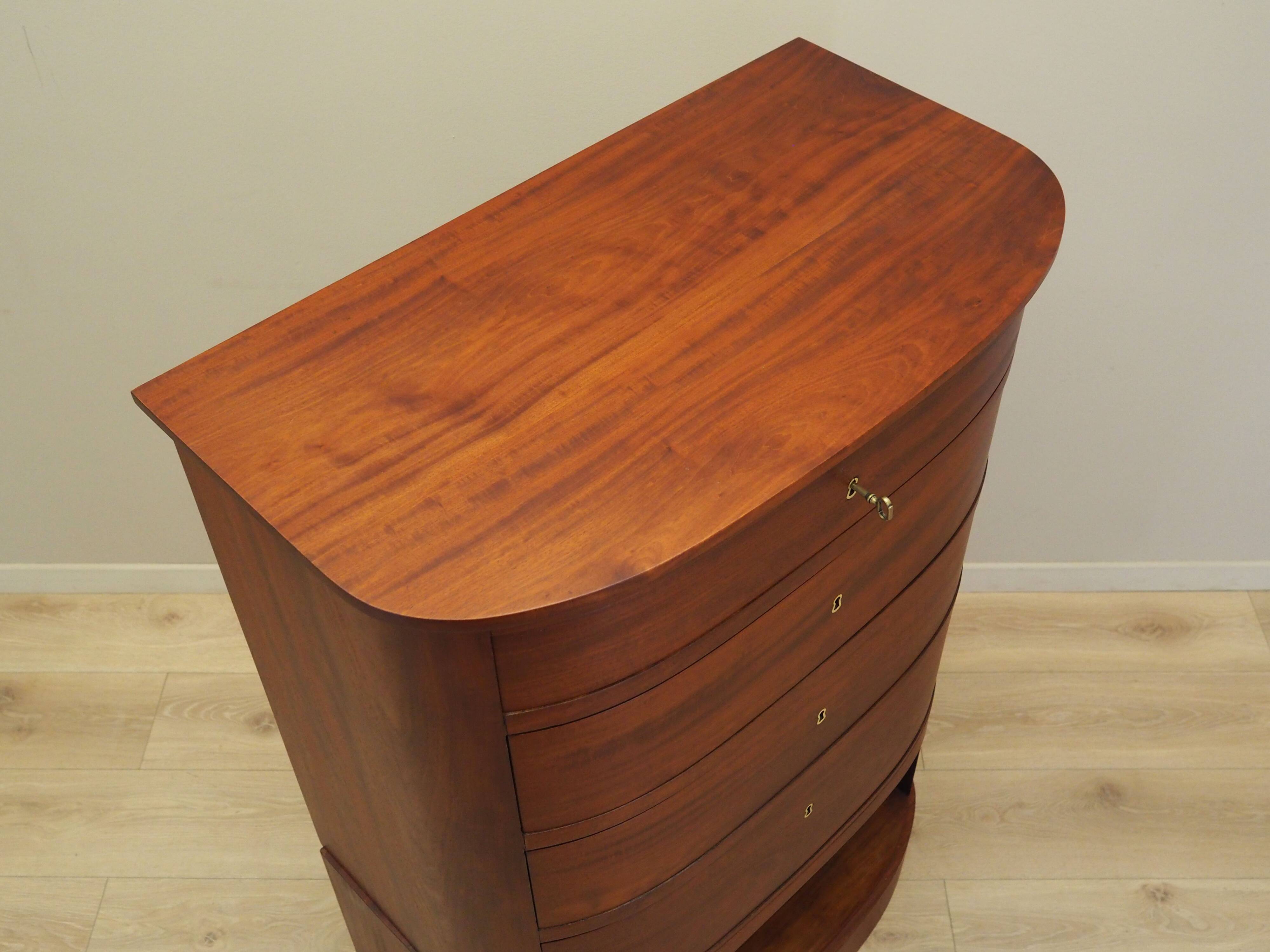 Commode en acajou, design danois, années 1960, production : Danemark