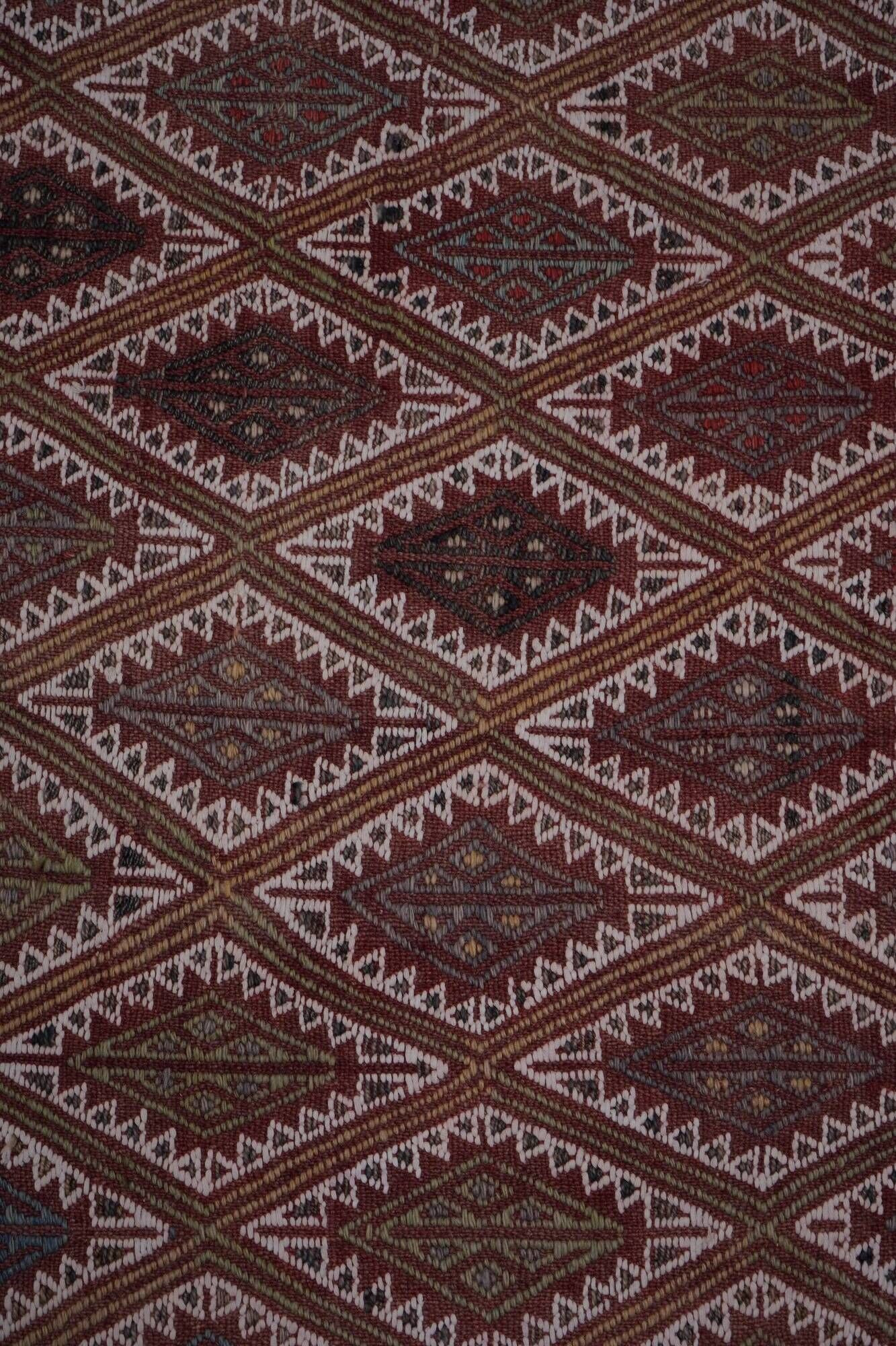 Vintage Turkish rug handmade 147x218 cm
