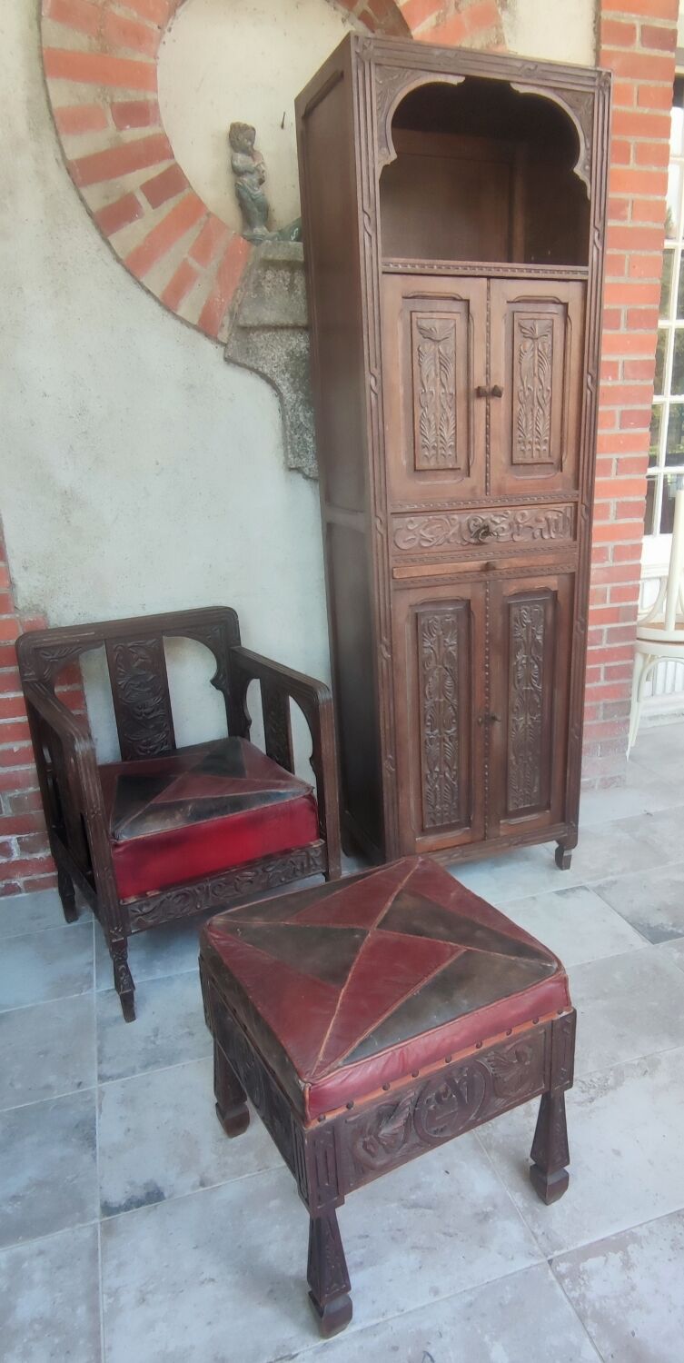 Ensemble 3 pièces meuble, fauteuil et pouf bois sculpté