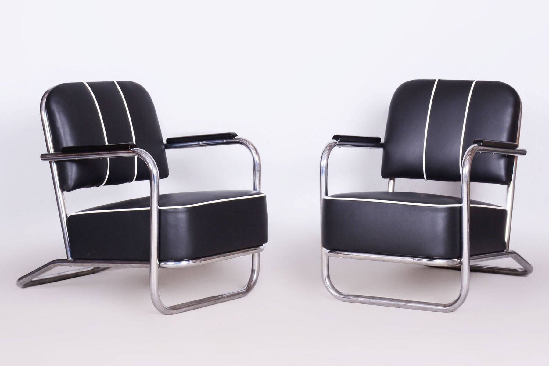 Bauhaus Lounge Chairs in Leather from Mücke Melder, 1930s, Set of 2