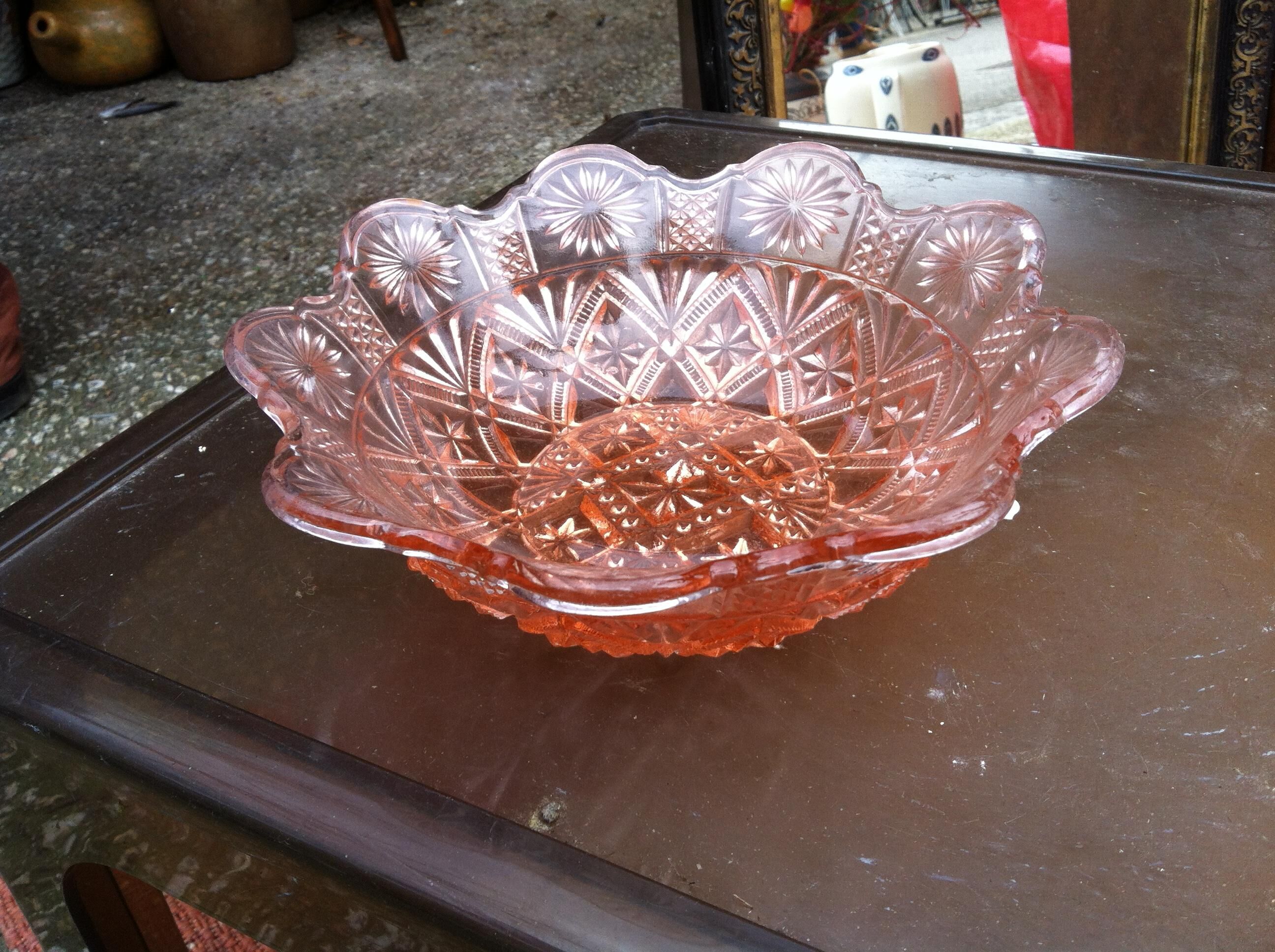Petit compotier rose rétro