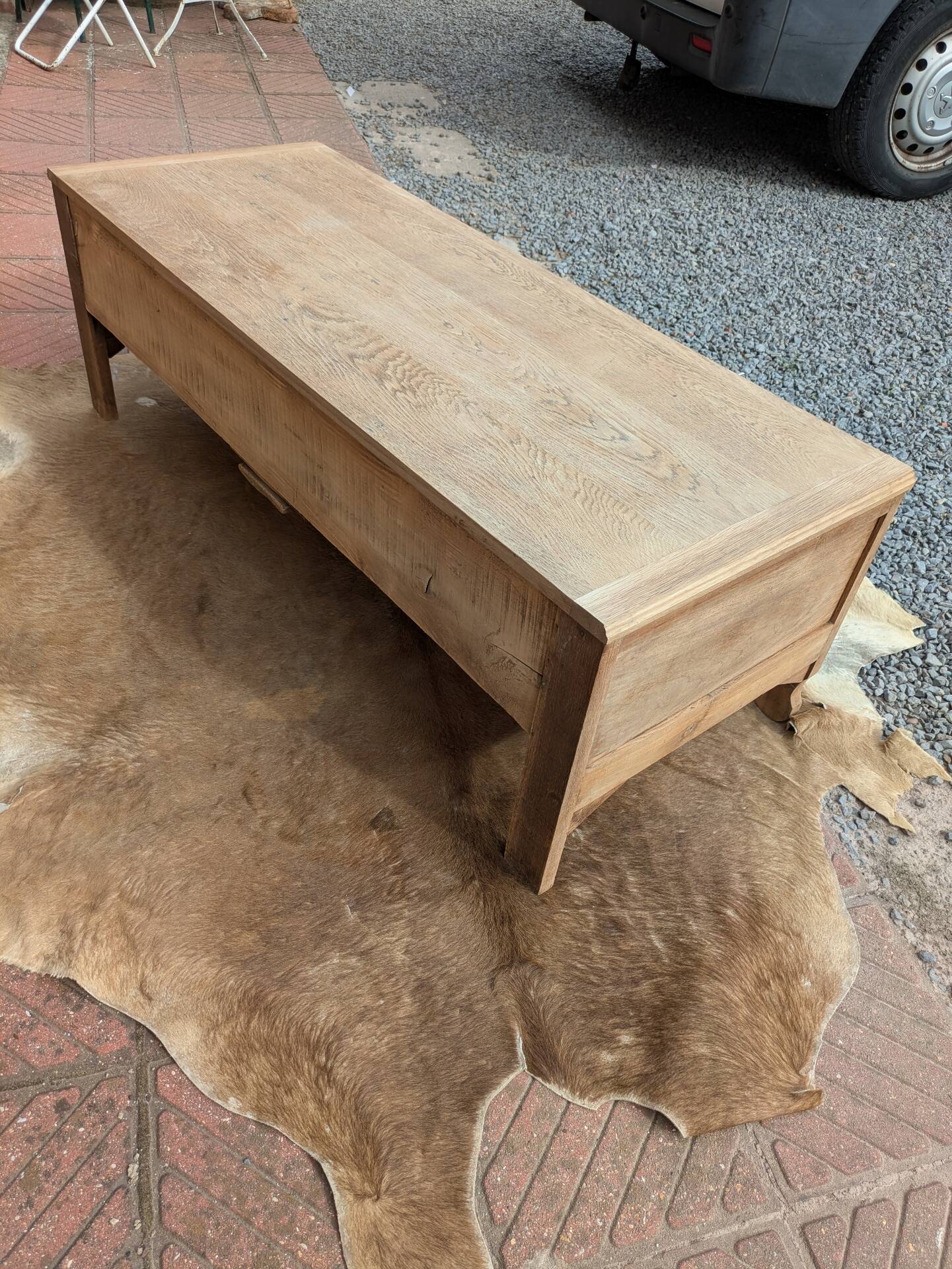 Low sideboard