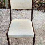 4 Scandinavian chairs in solid wood and white imitation leather