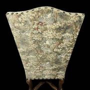 D'aprés Andréa Brustolon : Fauteuil Renaissance à haut dossier en noyer scu