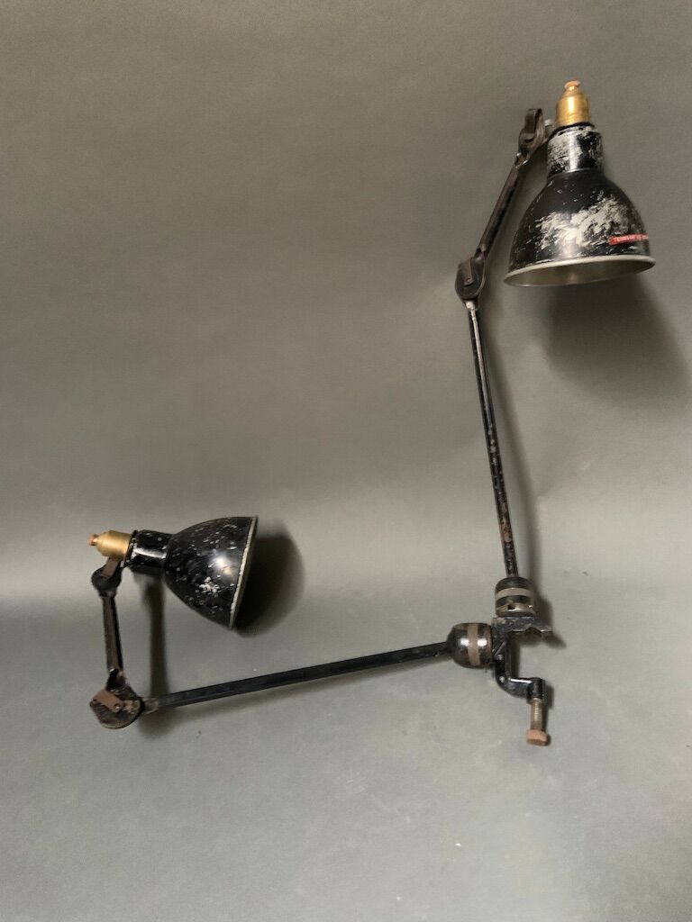 Ravel oil lamp