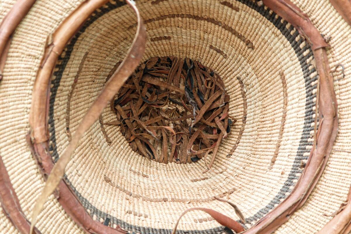 Lot of 3 straw and leather hats, Fulani people, Mali