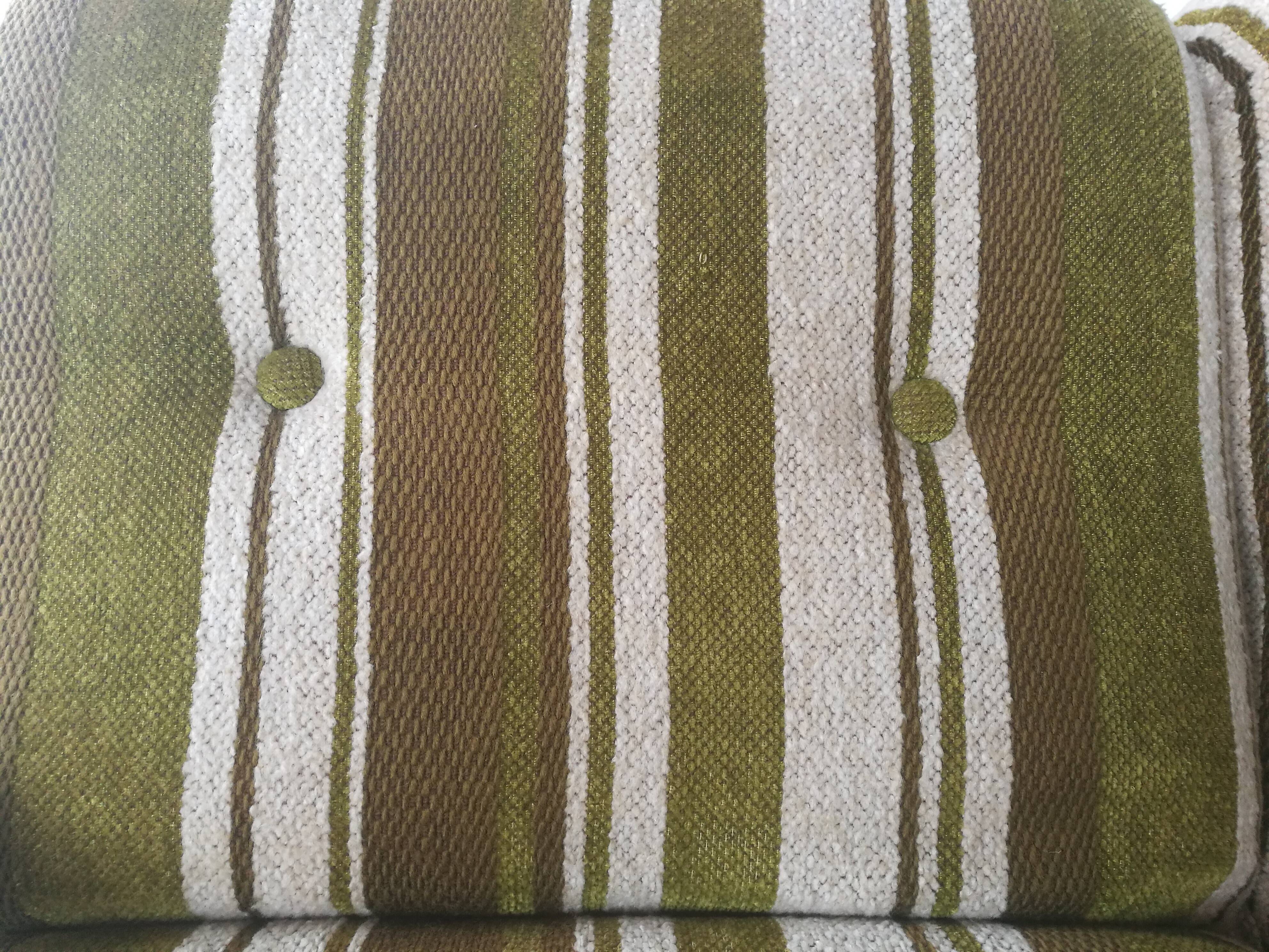 Modernist sofa from the 70s, 80s