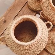 Duo de paniers vintage en vannerie artisanale • Pièces décoratives