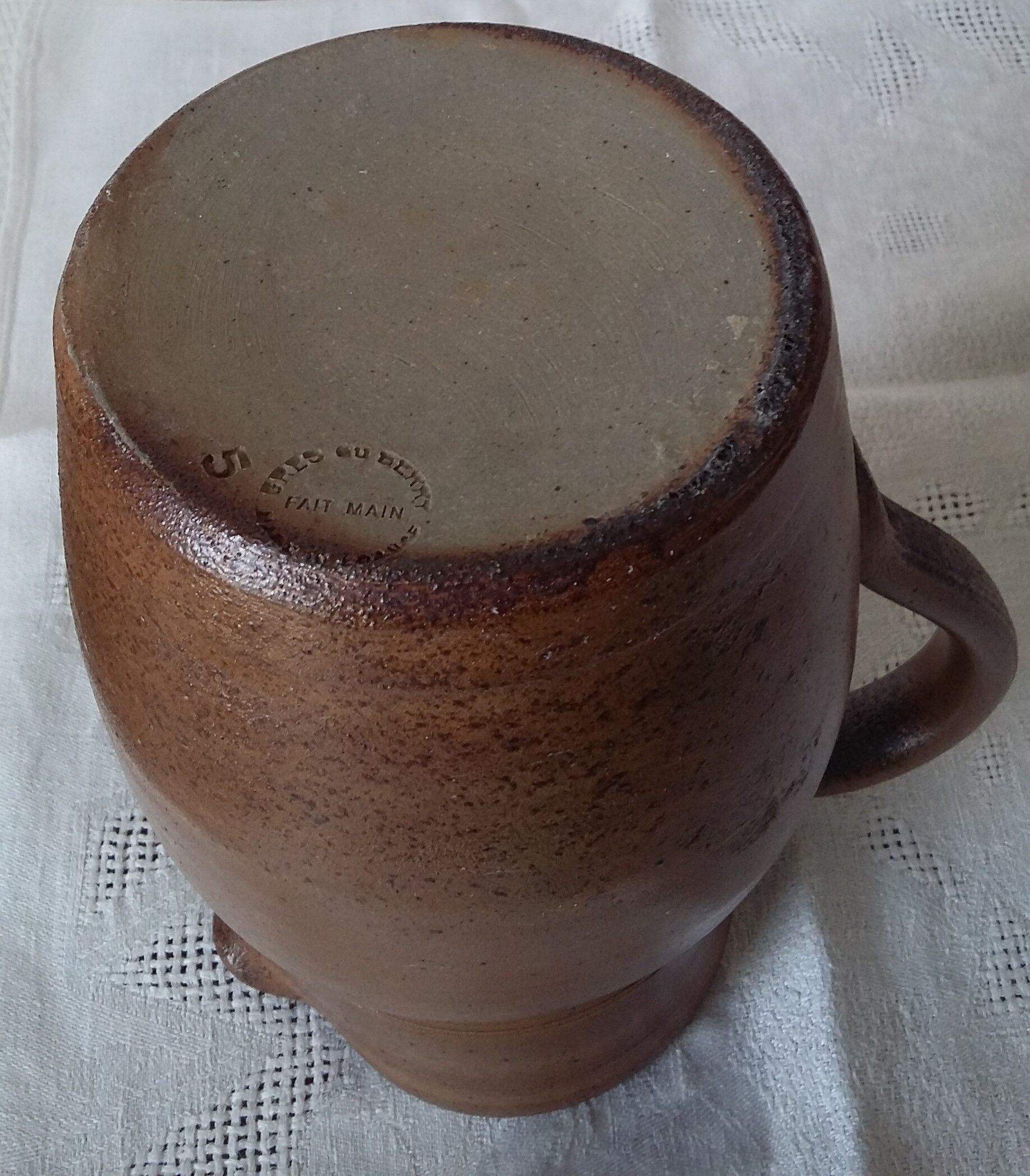 The Berry stoneware jug