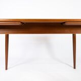 Table à manger en teck avec des extensions de design danois des années 1960.