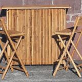 Bamboo counter or bar. (With 2 folding high chairs)
