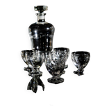 Verres ciselées avec leur carafe