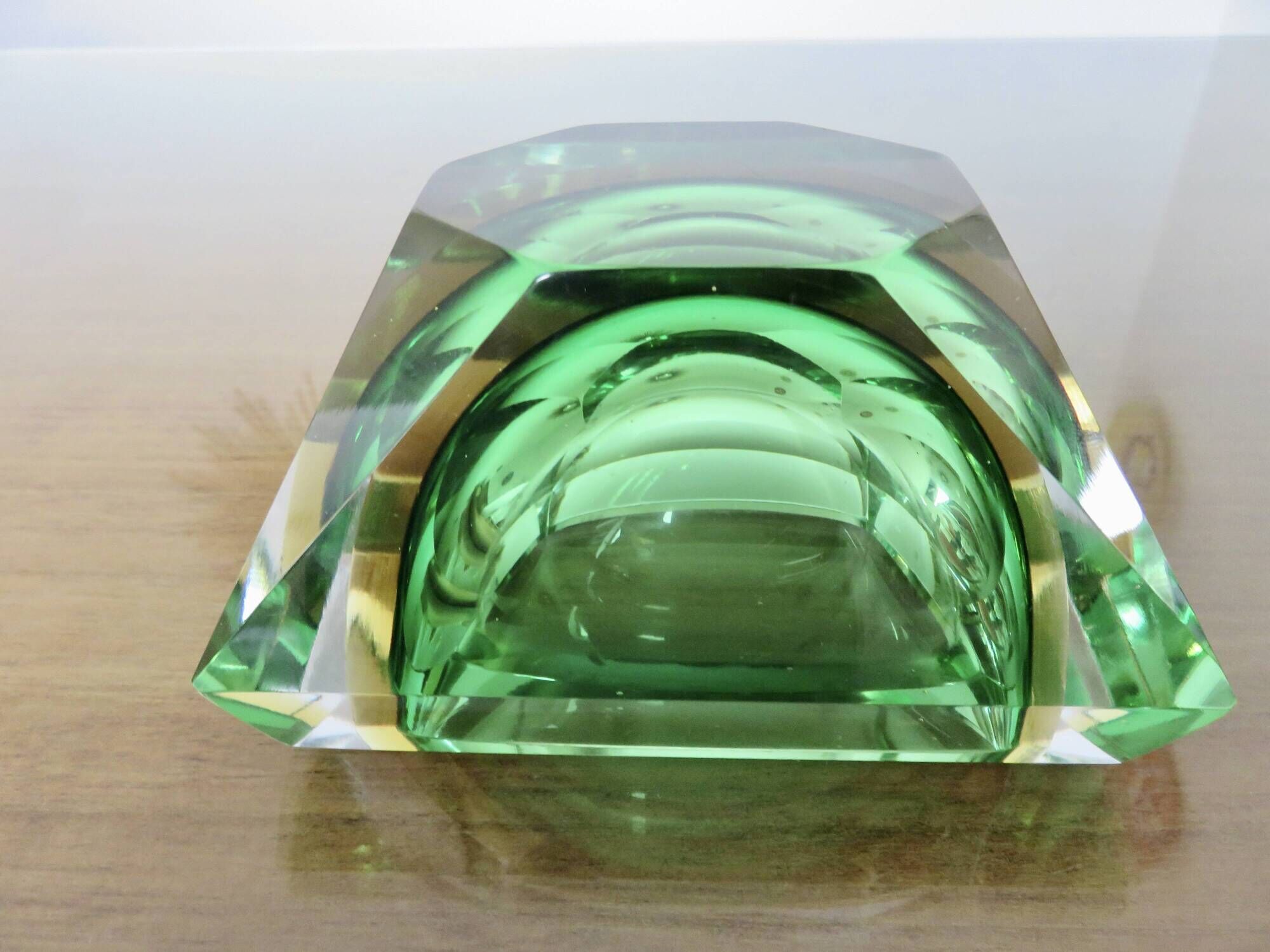 Murano Sommerso glass ashtray, by Flavio Poli for Seguso, 1960