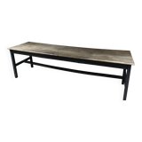 Farm table