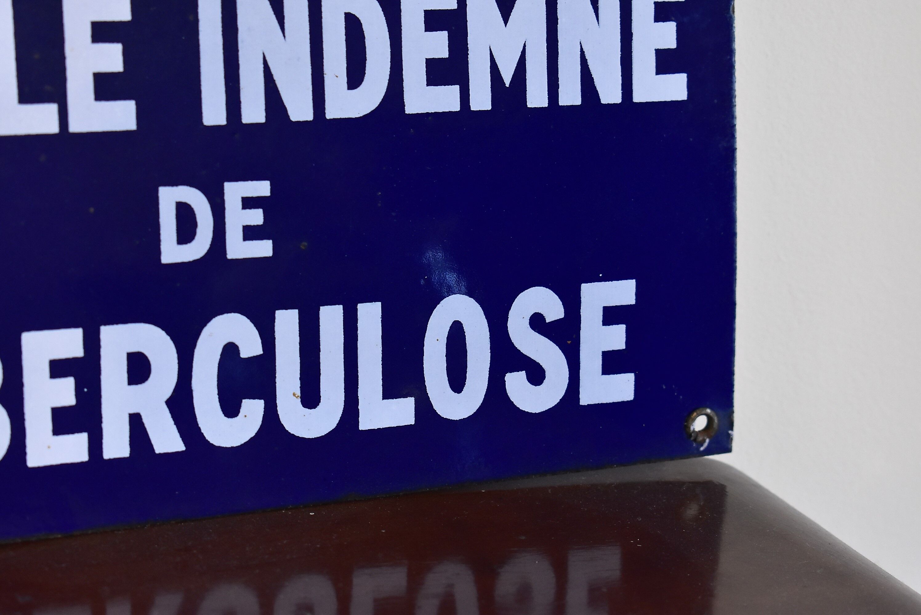 Enamelled plate "veterinary directorate of the lower rhine"