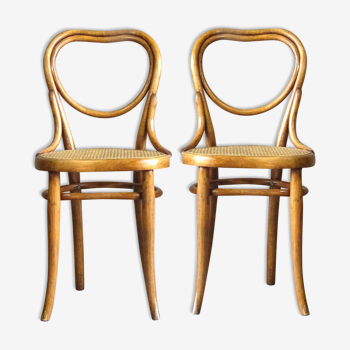 Lot de 2 chaises bistrot cannées cœur Thonet n°28 vers 1890