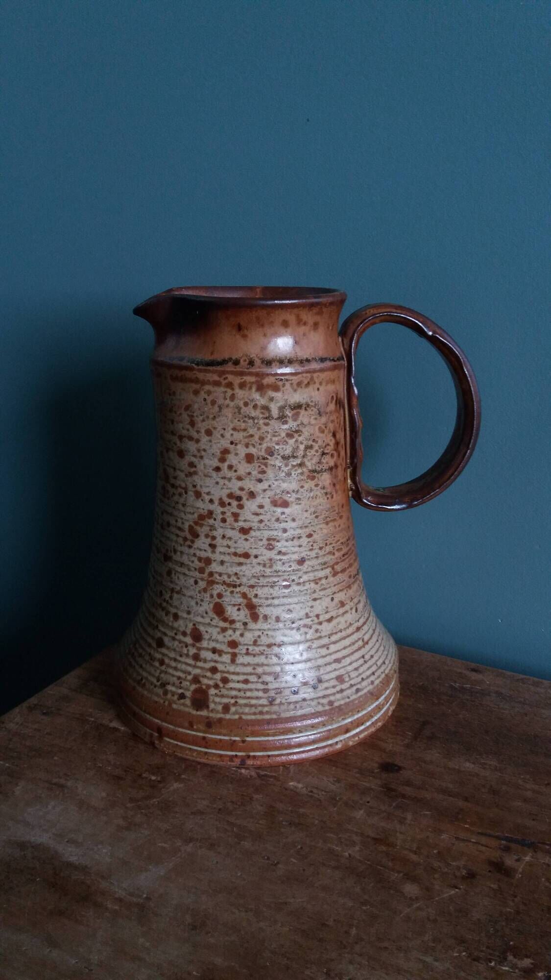 Stoneware pitcher from Puisaye signed by Jean-Pierre Prud’homme.