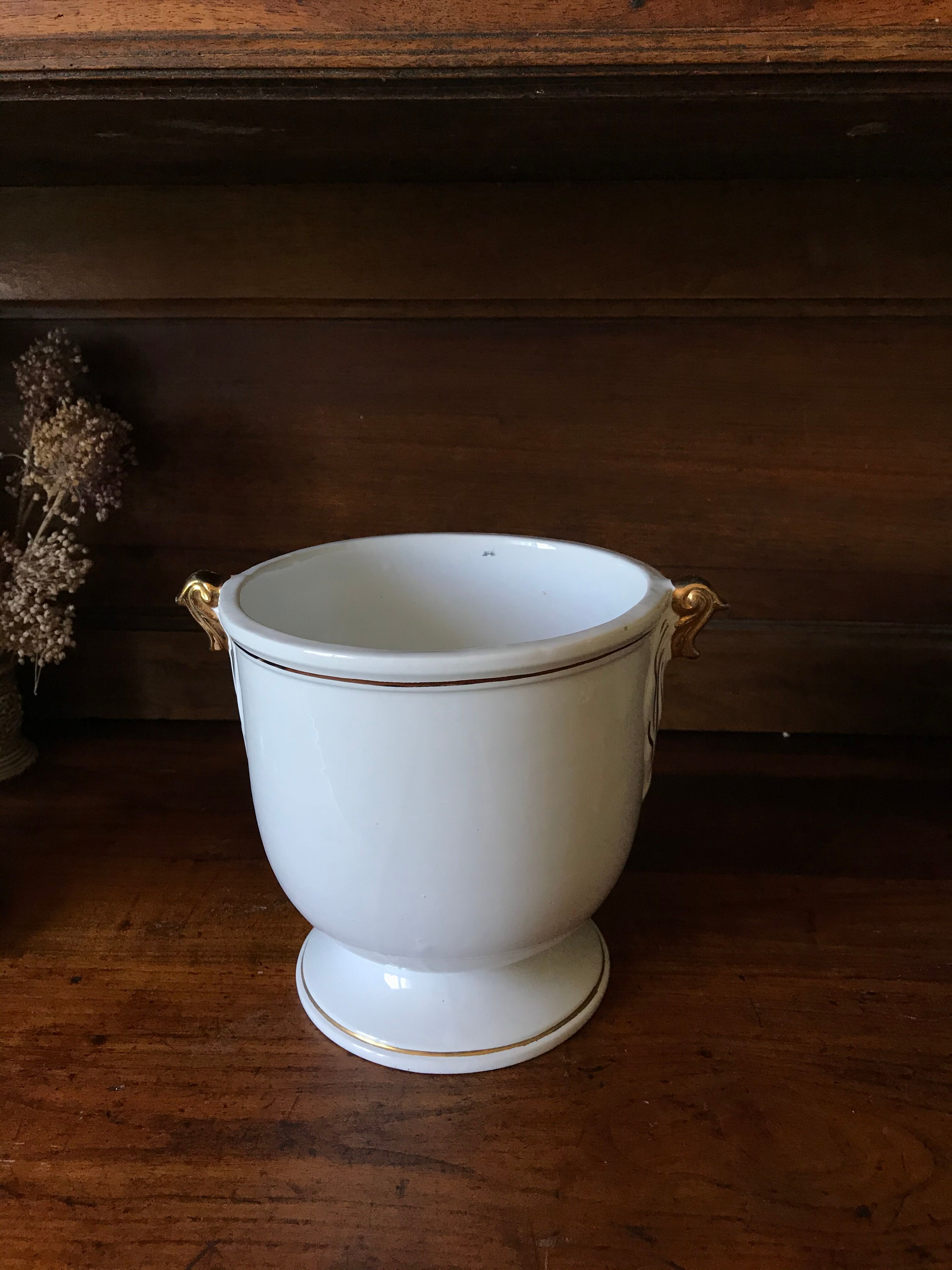 Bassano ceramic pot cache