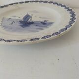 Large antique dish with sailboat decoration – signed A. Lebacqz & M. Bouchart