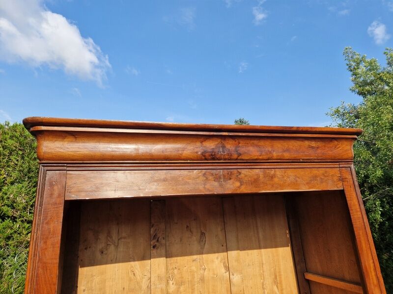 Old wardrobe Louis Philippe - walnut - XIXth