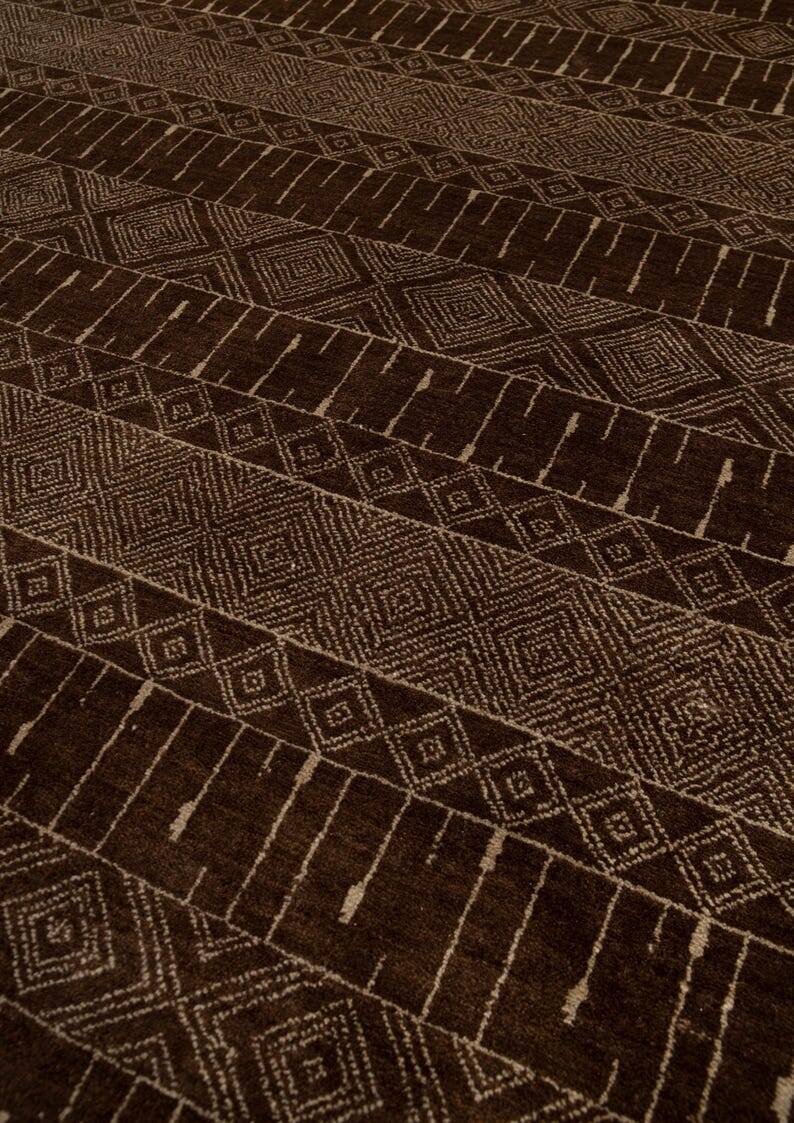 Traditional hand-knotted rug 150/250cm