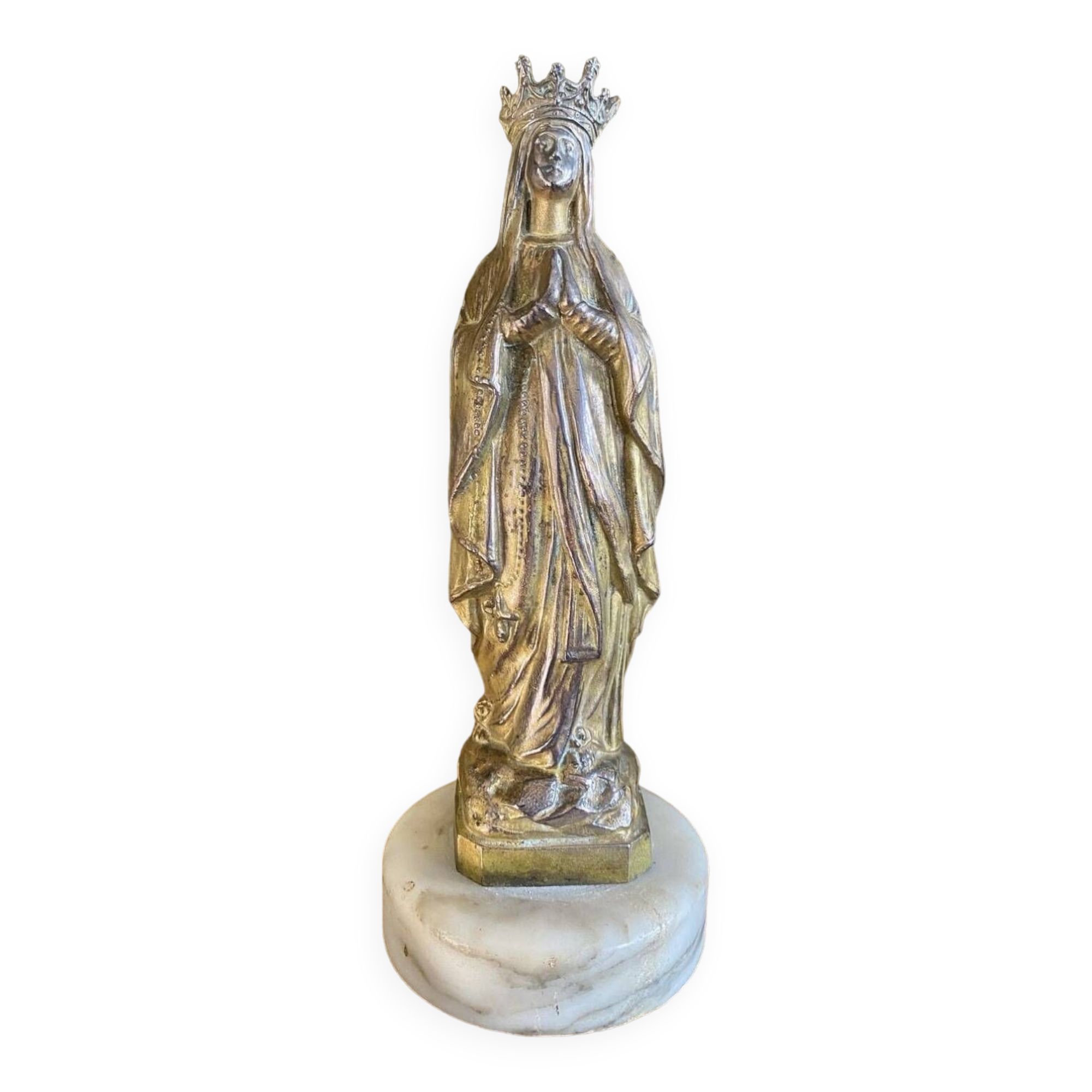 Virgin Mary crowned in metal and brass