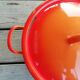 Enamelled sheet metal cocotte