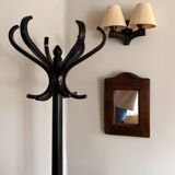 Baumann coat rack
